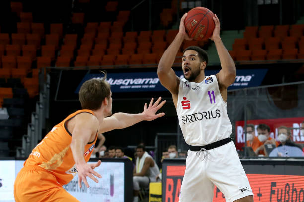 足总杯与欧 足总杯与欧