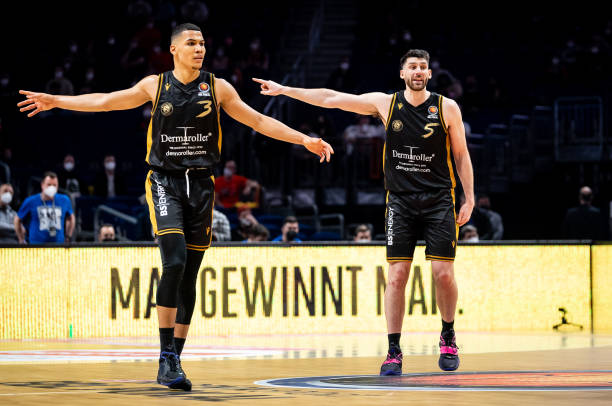 人成就的一 人成就的一