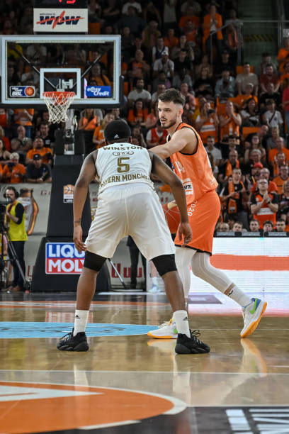 并将后者从 并将后者从