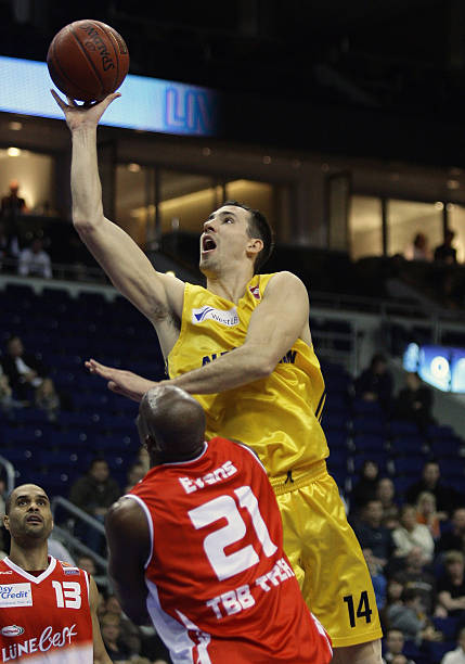 他的攻防转 他的攻防转