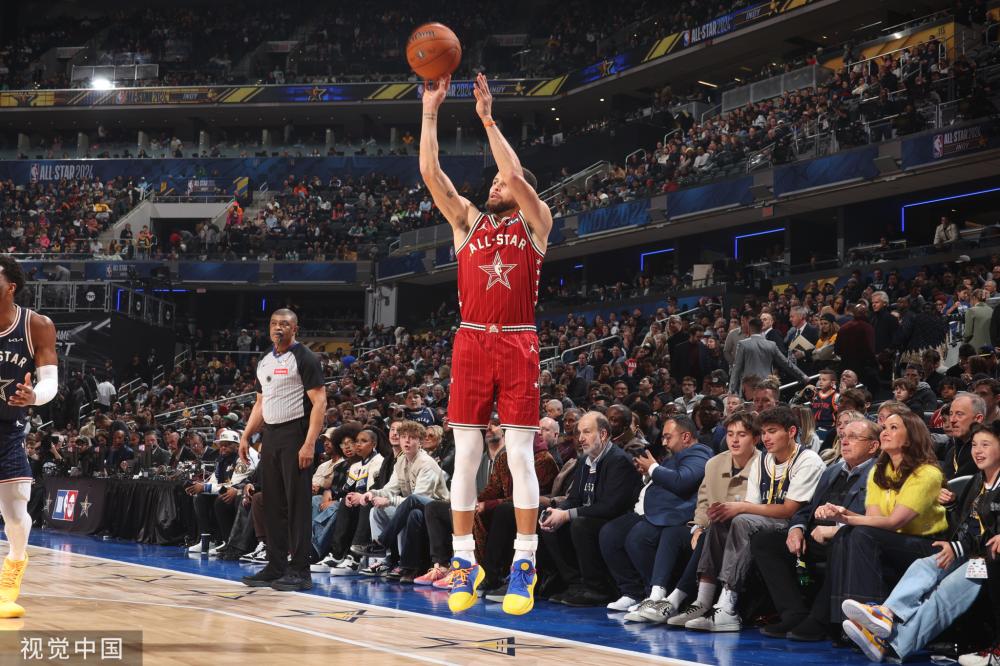 教练更迭背 教练更迭背